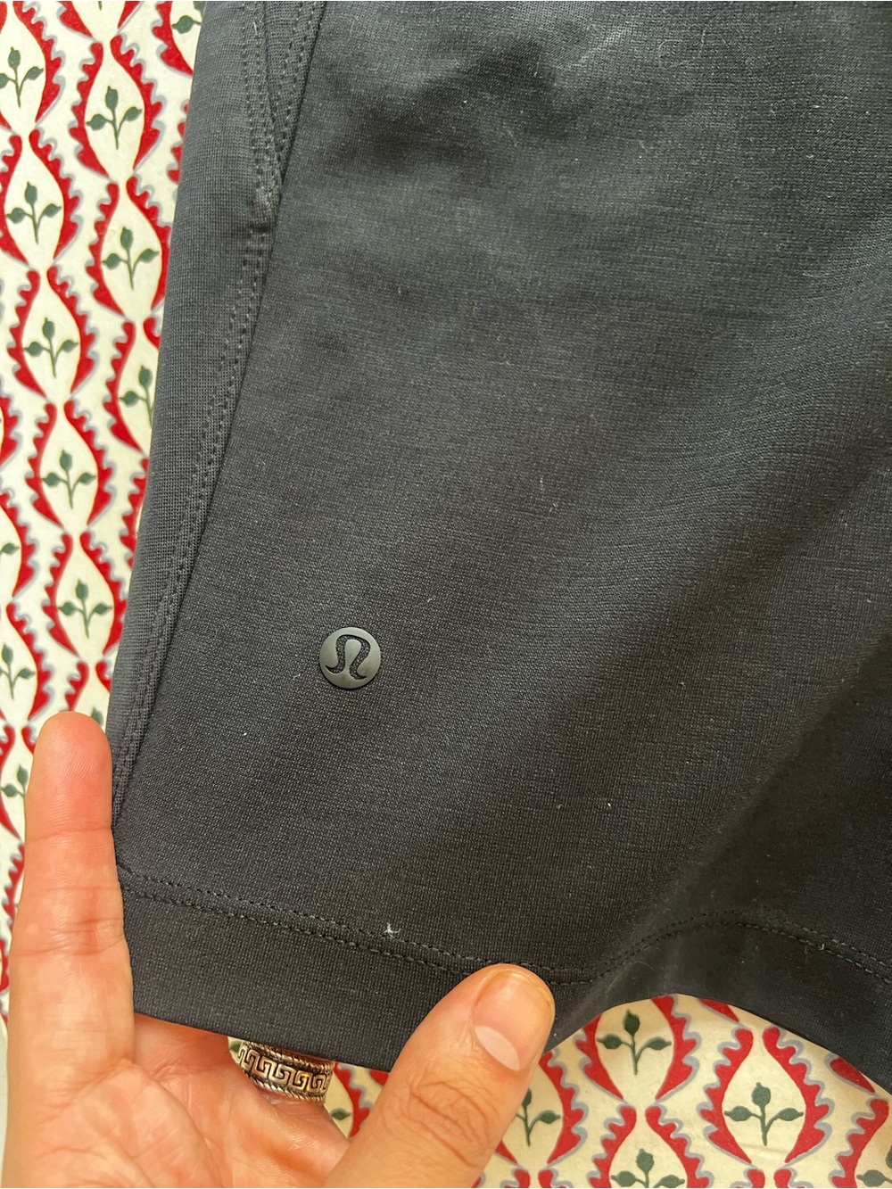 lululemon - Picture 3 of 4